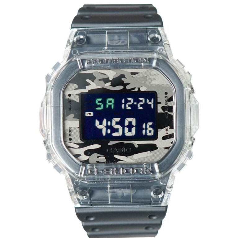 Casio 48.9 × 42.8 mm Unisex DW-5600SKC-1DR