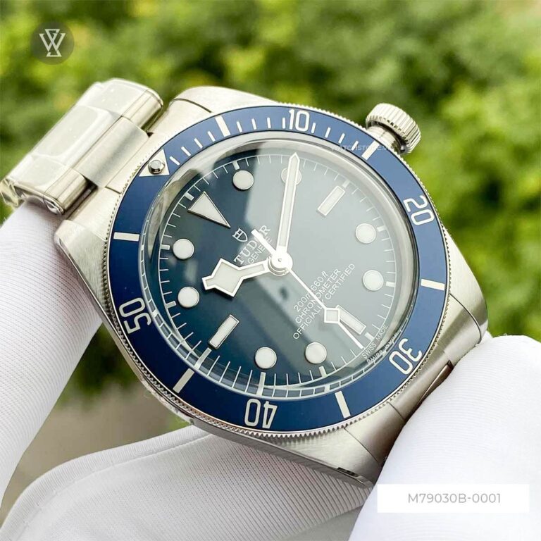 M79030b 0001 7 1712590812