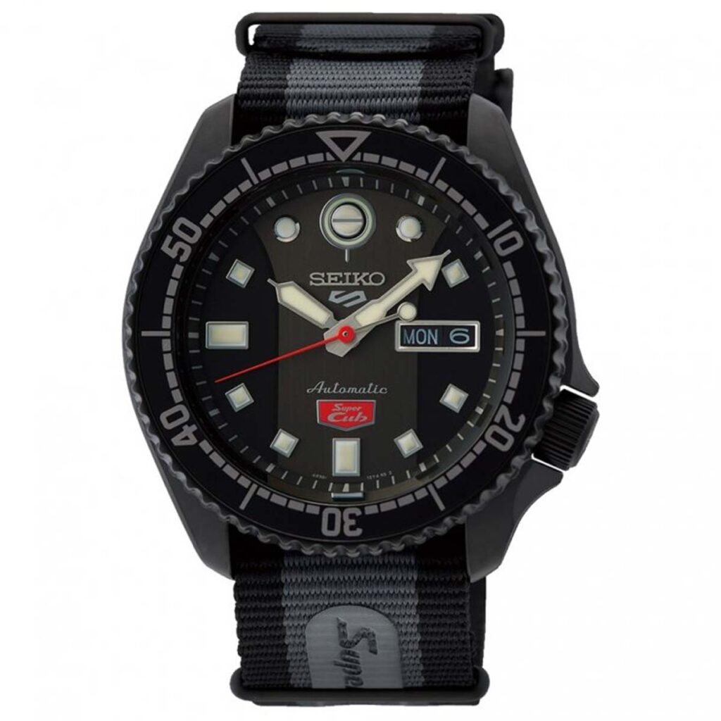 Seiko 42.5mm Nam SRPJ75K1