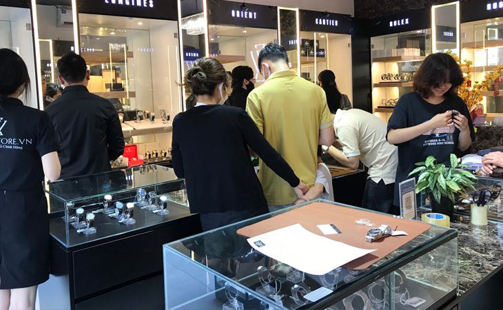 Địa chỉ mua đồng hồ tại Cầu Giấy chính hãng, uy tín nhất - Ảnh 3 Địa chỉ mua đồng hồ tại Cầu Giấy chính hãng, uy tín nhất - Ảnh 3