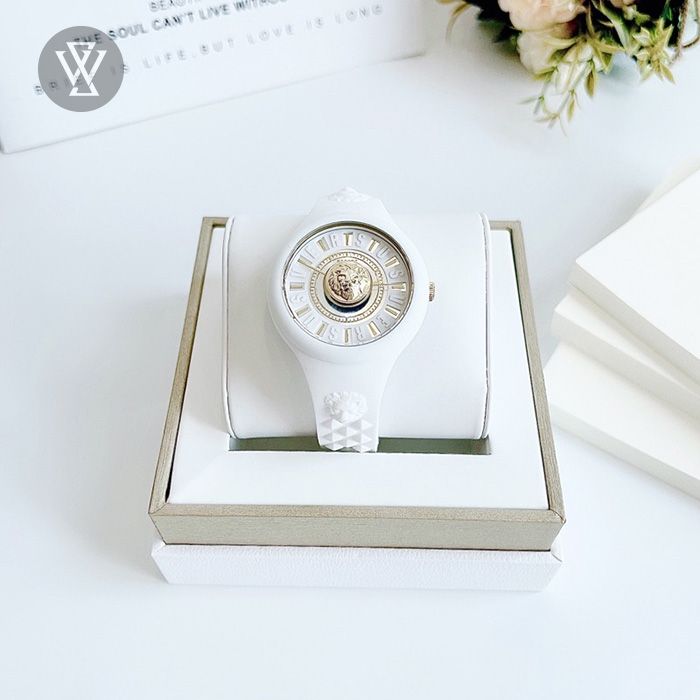 Đồng hồ Versus của nước nào? Phân biệt đồng hồ Versus với Versace - Ảnh 10 Đồng hồ Versus của nước nào? Phân biệt đồng hồ Versus với Versace - Ảnh 10