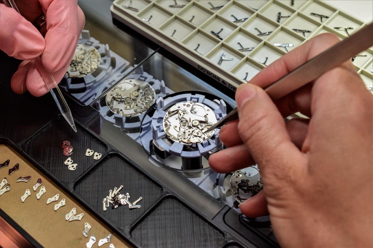Bộ máy ETA là gì? cách nhận biết máy đồng hồ eta - Ảnh 2 Bộ máy ETA là gì? cách nhận biết máy đồng hồ eta - Ảnh 2