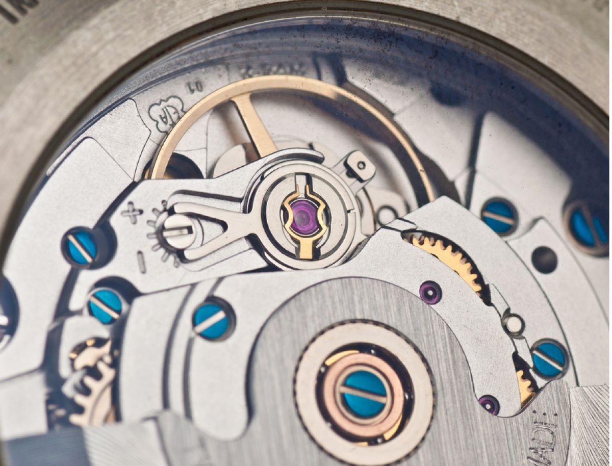 Bộ máy ETA là gì? cách nhận biết máy đồng hồ eta - Ảnh 3 Bộ máy ETA là gì? cách nhận biết máy đồng hồ eta - Ảnh 3