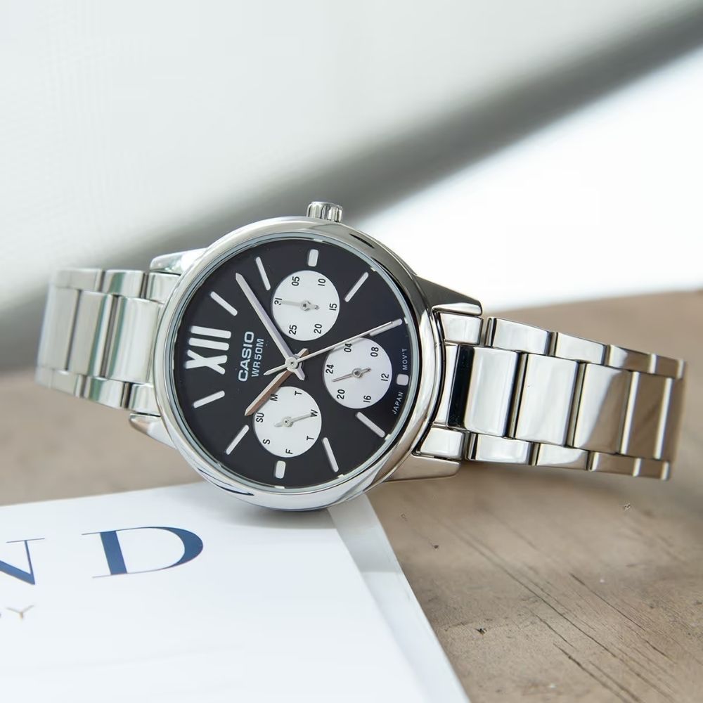 Casio LTP-E312D-1BVDF mặt kính