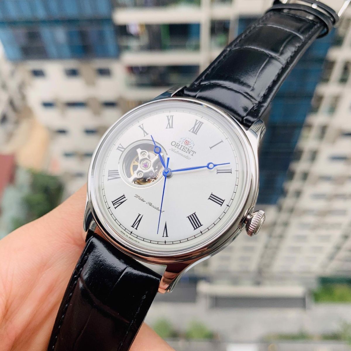 Top 10 đồng hồ nam dưới 5 triệu không thể bỏ qua - Ảnh 6 Top 10 đồng hồ nam dưới 5 triệu không thể bỏ qua - Ảnh 6