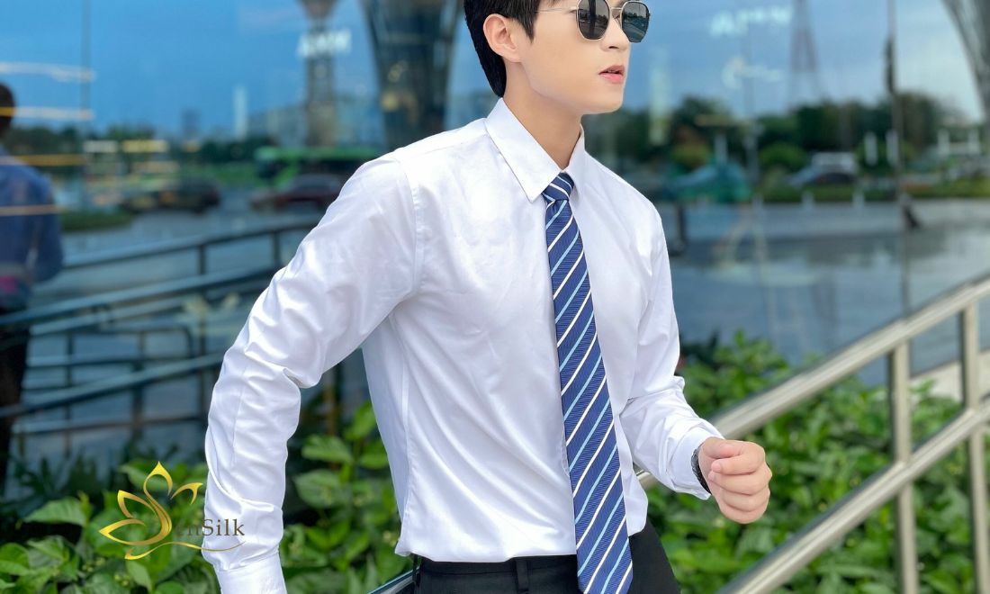 Gợi ý quà tặng tốt nghiệp đại học kèm theo lời chúc ý nghĩa 18 Áo sơ mi