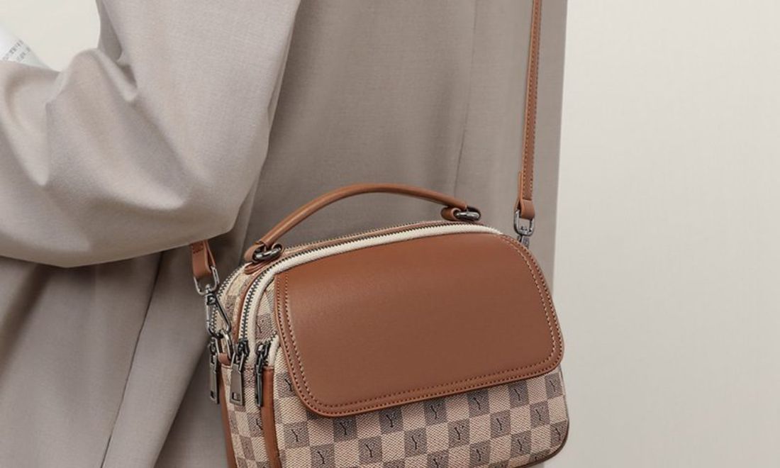 Quà tặng dưới 1 triệu và “mẹo” để món quà trở nên vô giá 6 Túi xách là món quà mà cô gái nào cũng mê