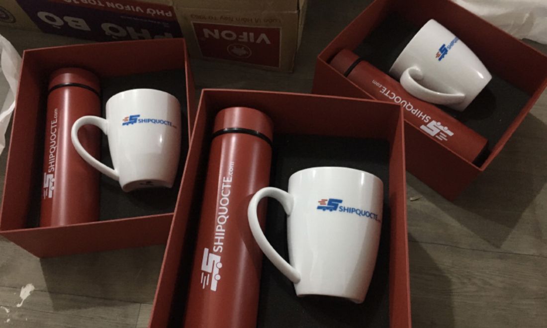 Top Quà Tặng Đại Hội Đảng Ý Nghĩa, Được Lòng Mọi Đại Biểu 12 Set cốc sứ và bình giữ nhiệt: