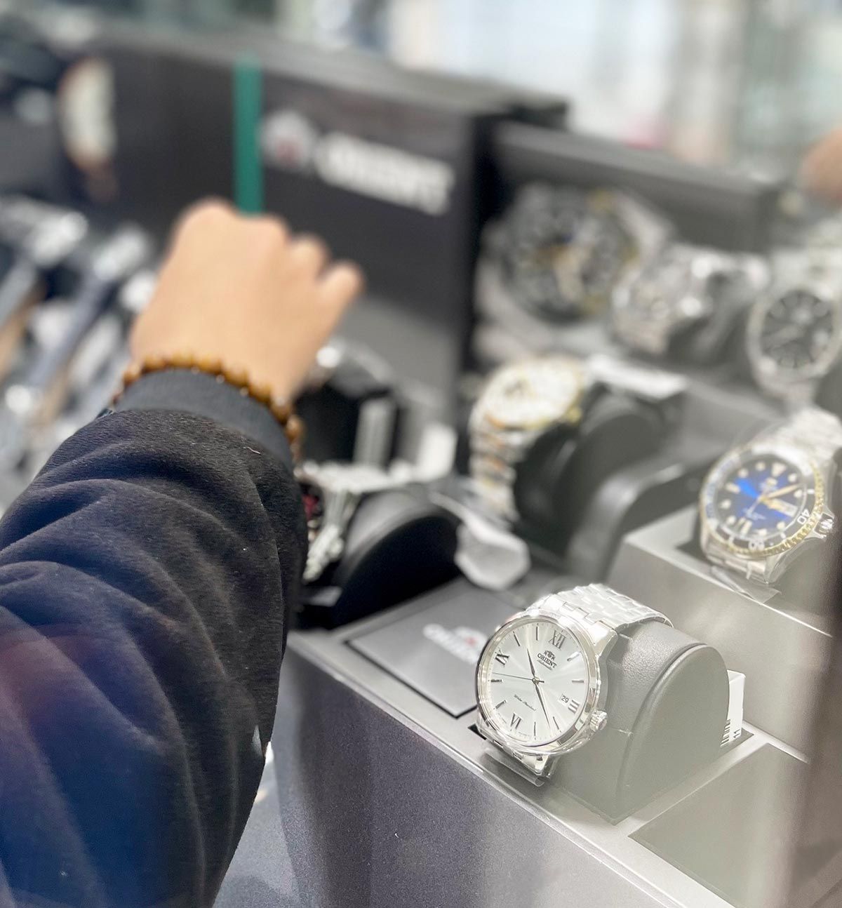 Quá trình thi công cửa hàng WatchStore thứ 4 tại 58 Trần Đăng Ninh, Cầu Giấy, Hà Nội - Ảnh 5 Quá trình thi công cửa hàng WatchStore thứ 4 tại 58 Trần Đăng Ninh, Cầu Giấy, Hà Nội - Ảnh 5