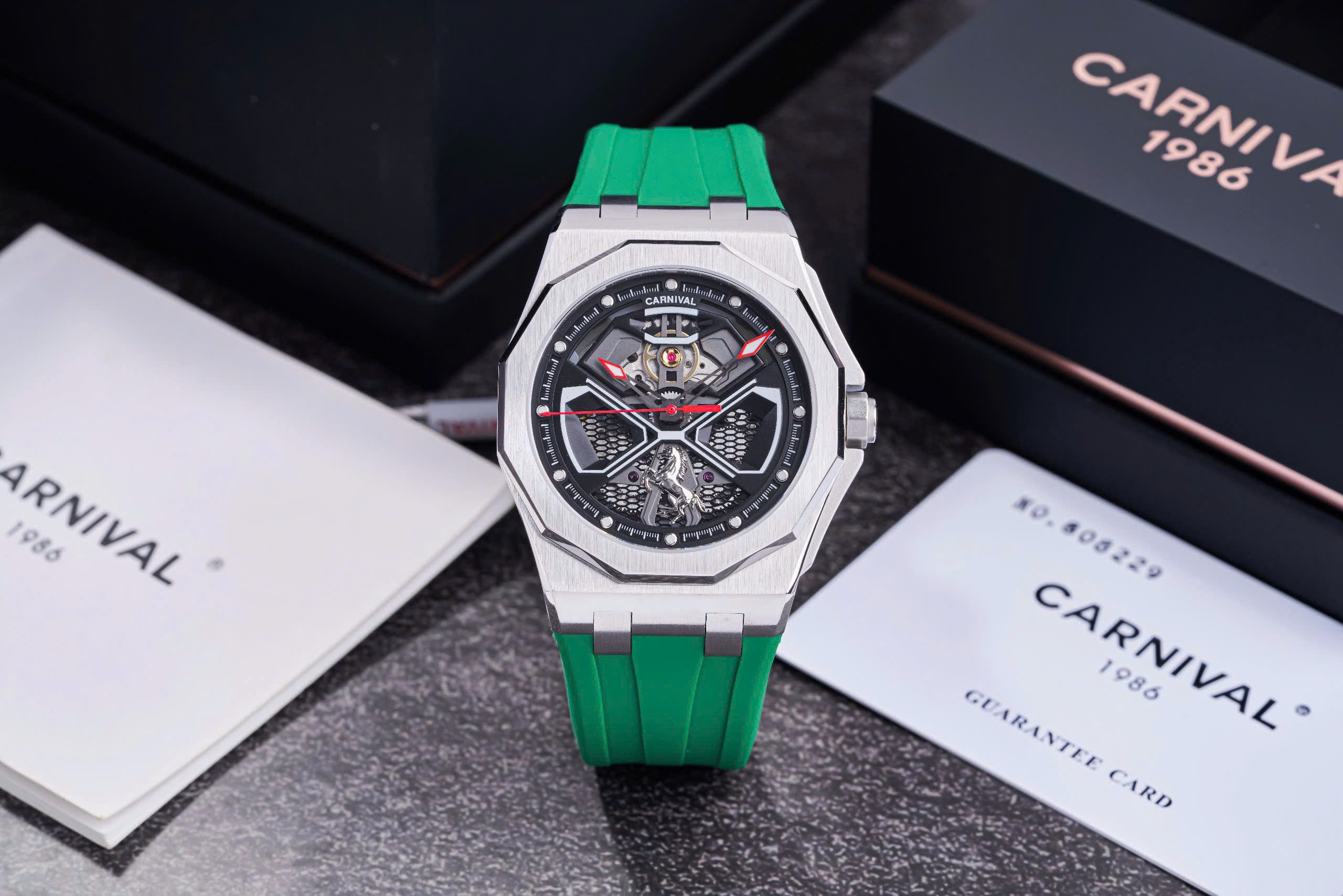 Carnival 40mm Nam 8156G-VT-D2