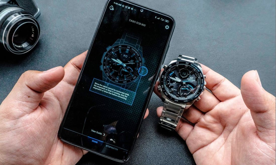 Đồng hồ Casio Edifice 82 Edifice Kết nối Bluetooth với smartphone qua ứng dụng thông minh