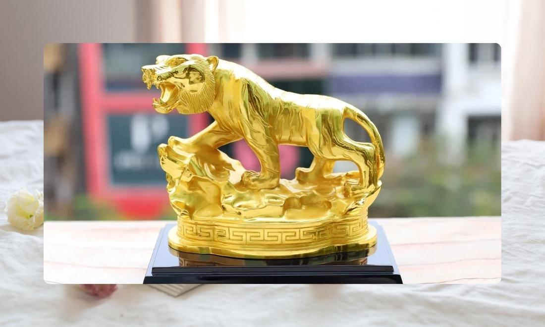 Quà tặng cao cấp tinh tế & ý nghĩa cho mọi dịp quan trọng 3 Tượng linh vật mạ vàng