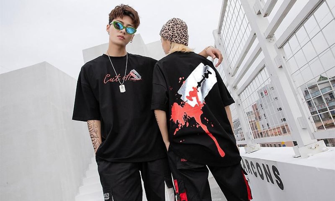 Tips phối đồ đúng gu theo thời trang unisex sang xịn mịn 4 Set đồ bụi bặm chuẩn style unisex khi mix với quần áo form rộng